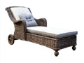 Tumbona de ratán 200x70x80 cm - marrón - diseño clásico con ruedas para jardín y terraza